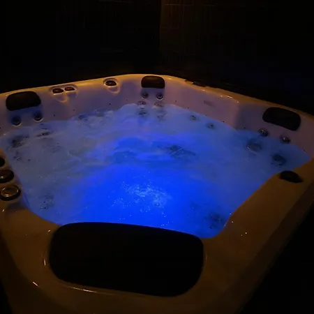 Haven Jacuzzi I Sauna 카토비체