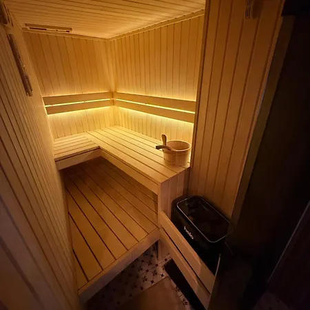 Haven Jacuzzi I Sauna Katovice