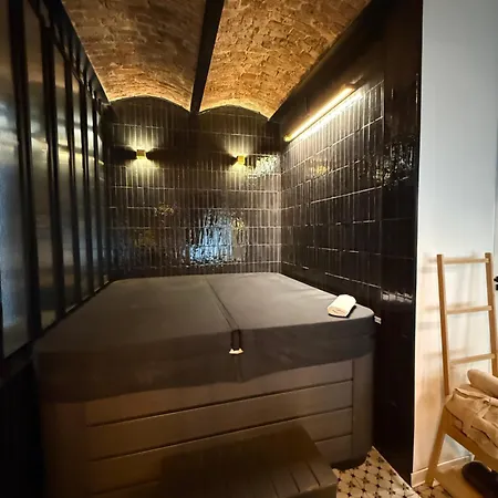 Haven Jacuzzi I Sauna Apartmán *